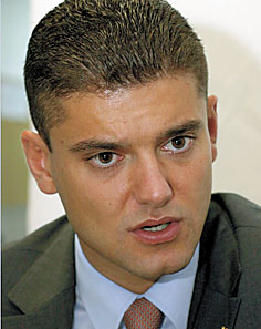 3768-93960-2polbouraenu.jpg 3768-93960-2polbouraenu.jpg