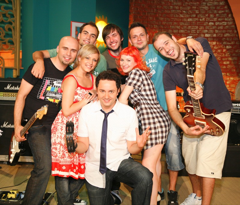 0-100410-happy_inside.jpg 0-100410-happy_inside.jpg