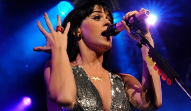 0-104943-katy2.jpg 0-104943-katy2.jpg
