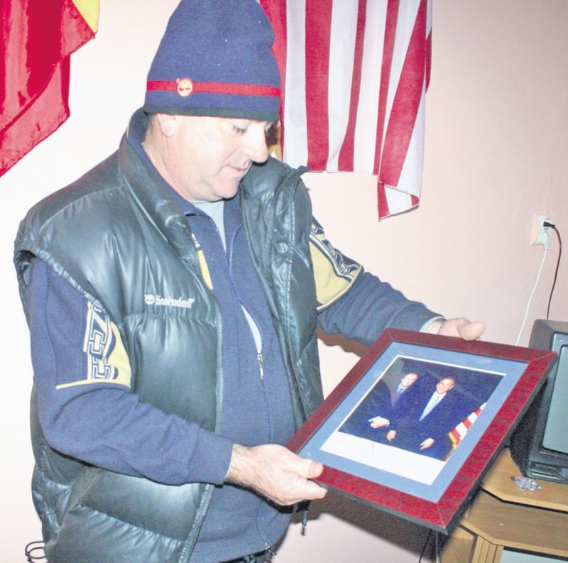 4208-198157-4.jpg 4208-198157-4.jpg