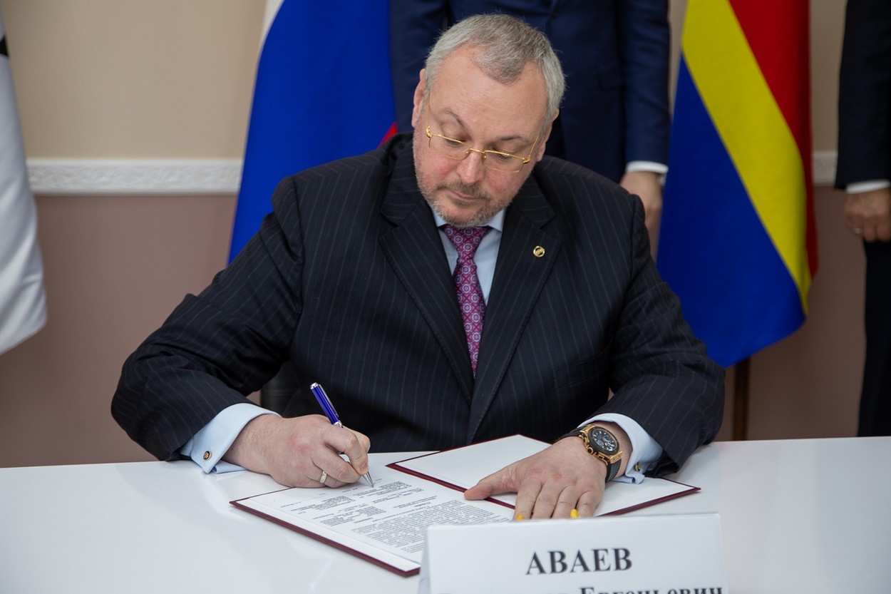 11 oligarhi ruși au murit în condiții bizare, de la începutul invaziei Rusiei în Ucraina. Majoritatea aveau legătură cu giganții din energie